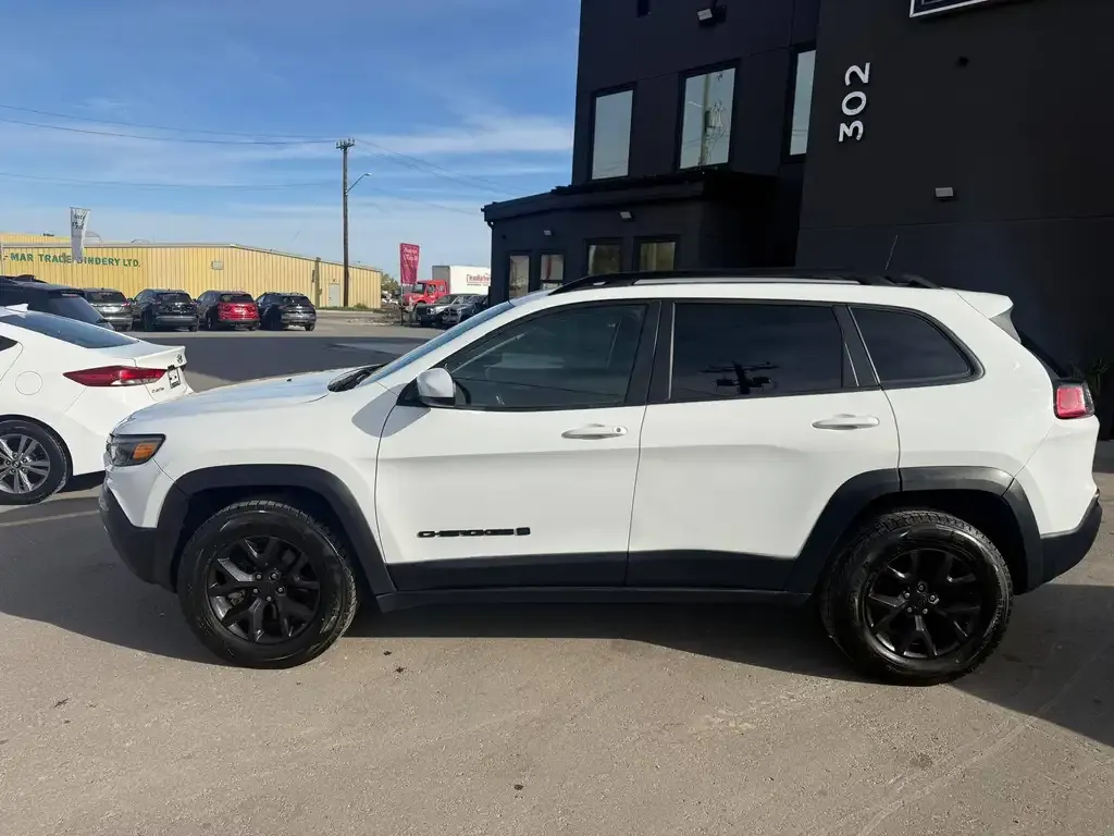 Jeep Cherokee 2019 photo 2