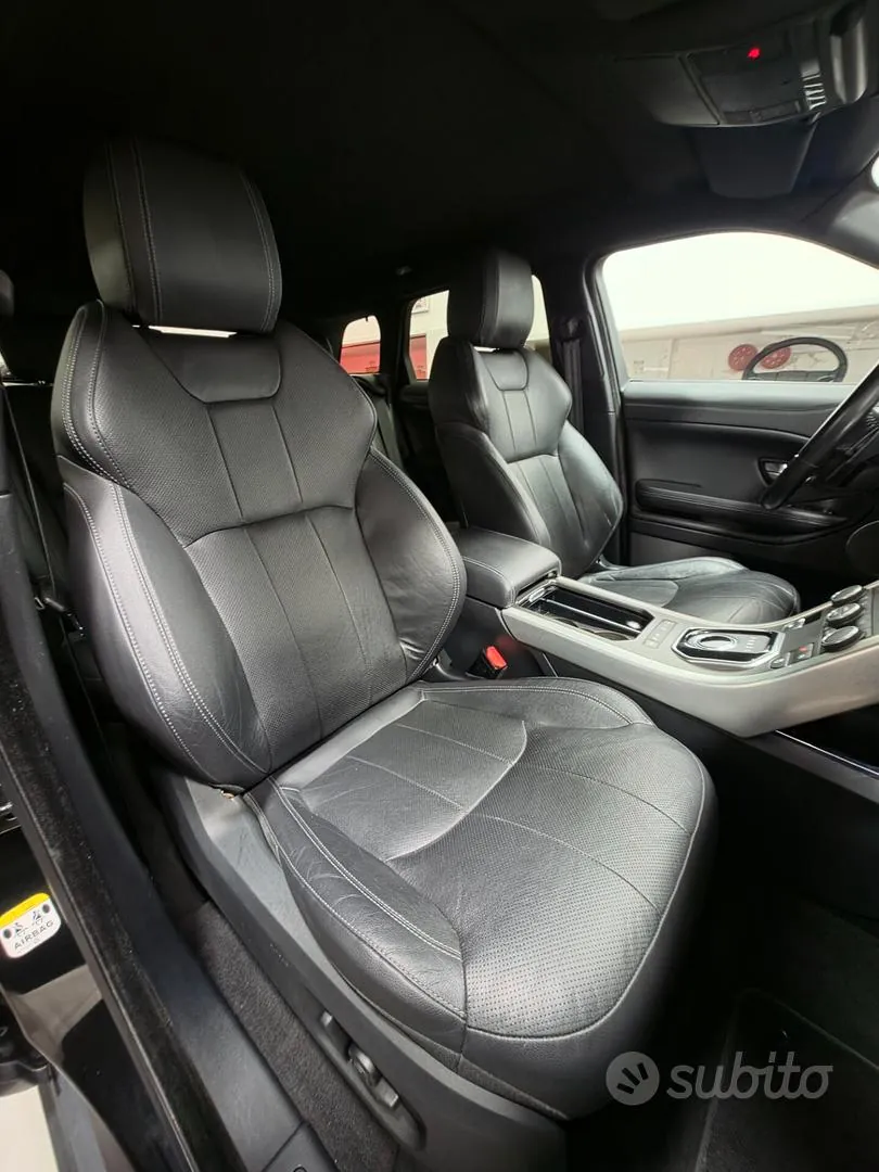 Land Rover Range Rover Evoque 2016 photo 3