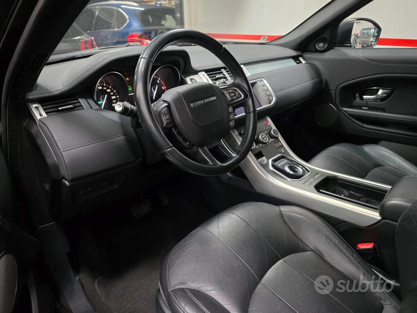 Land Rover Range Rover Evoque 2016 photo 4