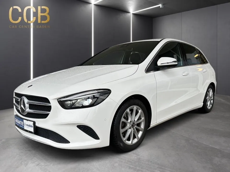 Mercedes-Benz B220