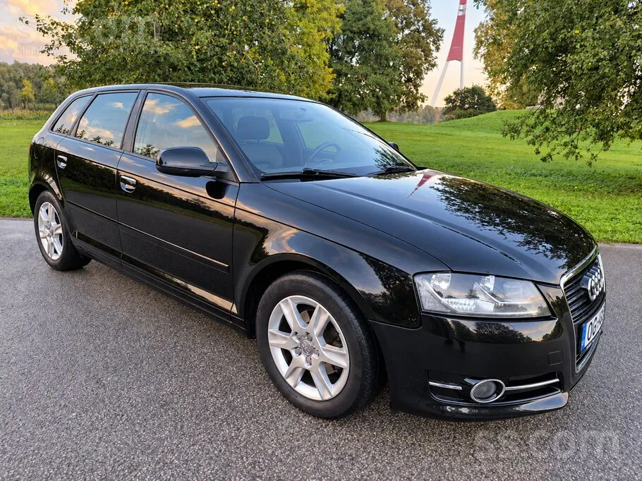 Audi A3 2012 photo 2