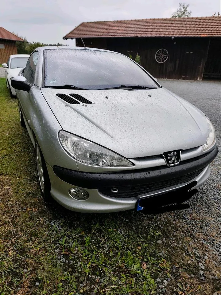 Peugeot 206