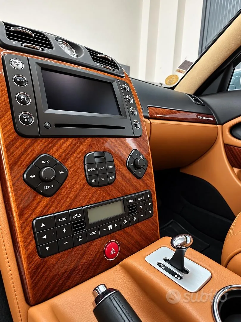 Maserati Quattroporte 2005 photo 4