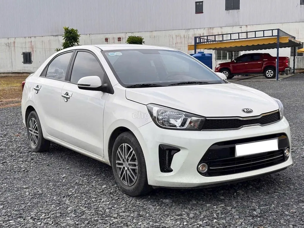 Kia Soluto 2022 photo 2