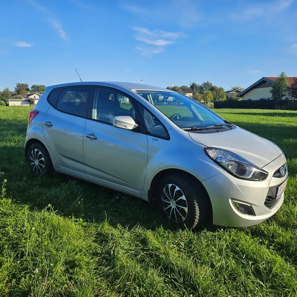 Hyundai Ix20 2011 photo 3