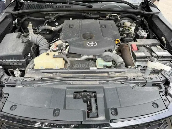 Toyota Hilux 2025 photo 4