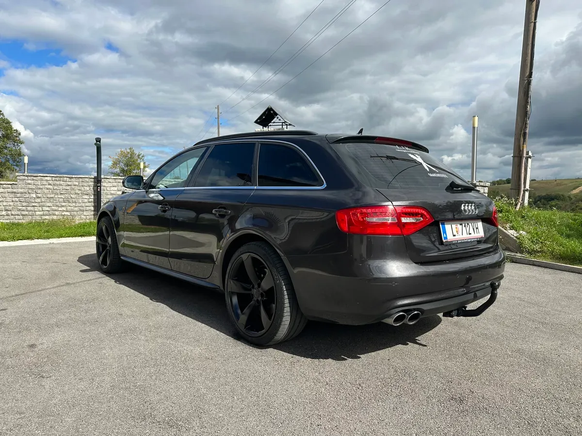 Audi A4 2013 photo 3