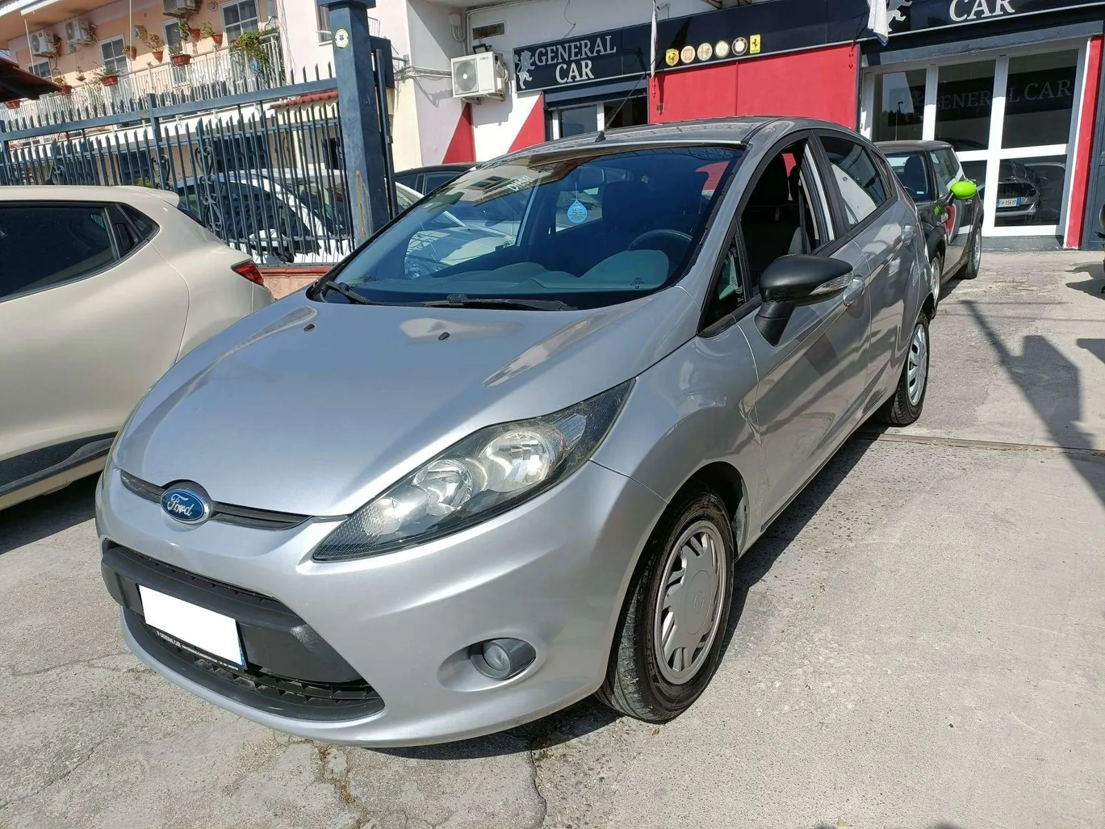 Ford Fiesta 2009 photo 2
