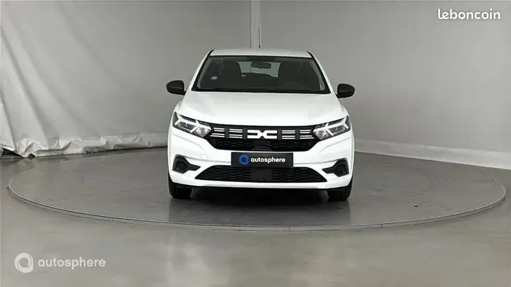 Dacia Sandero 2023 photo 2