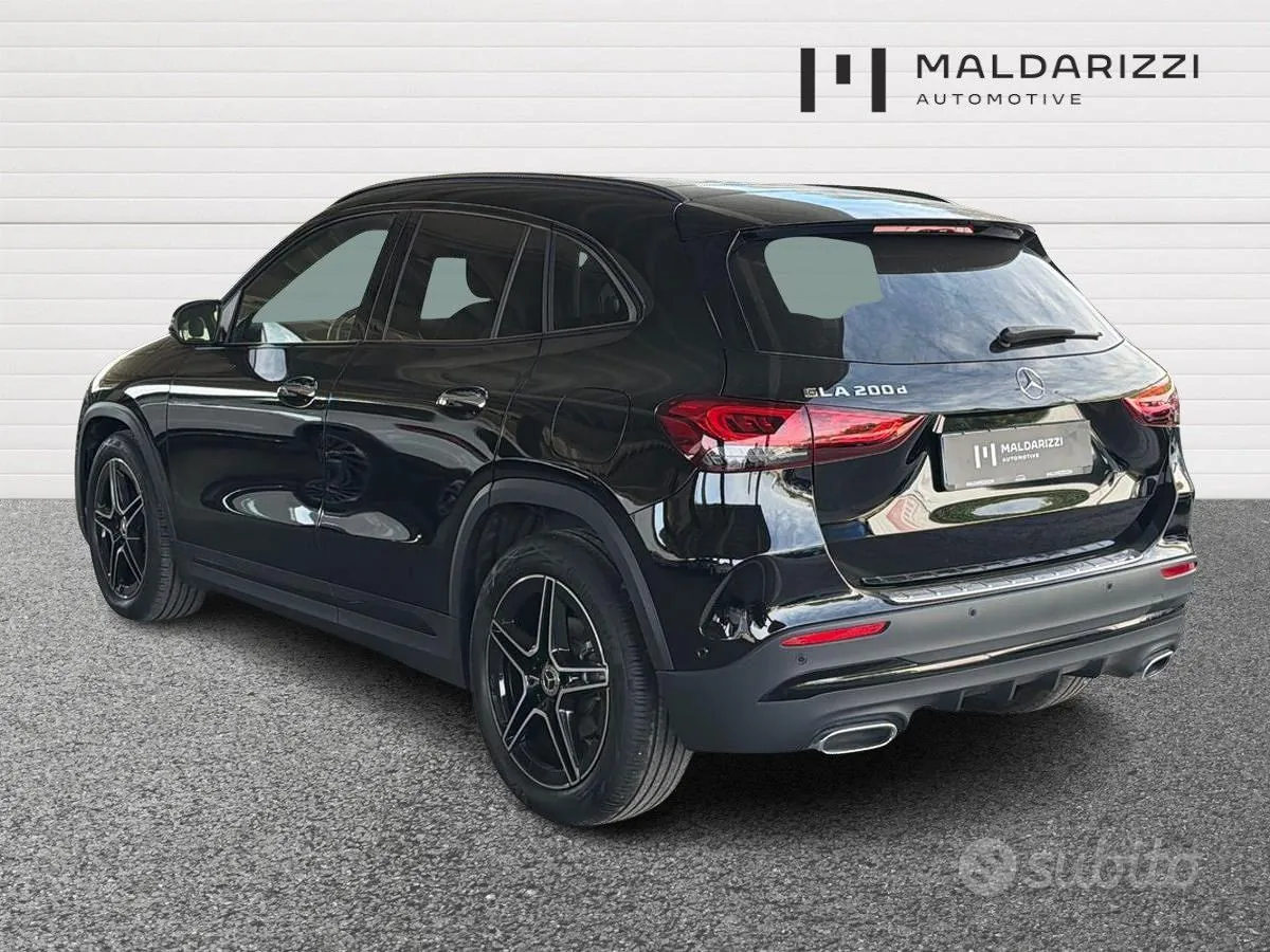 Mercedes-Benz Gla 2023 photo 4