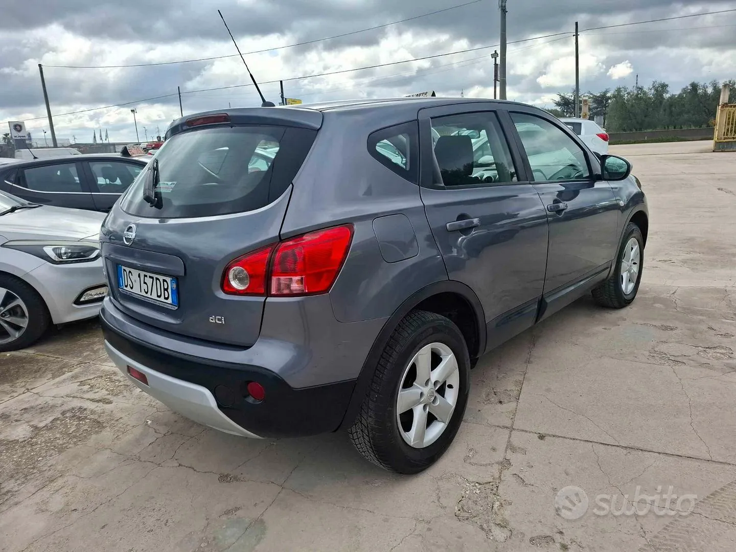 Nissan Qashqai 2008 photo 4