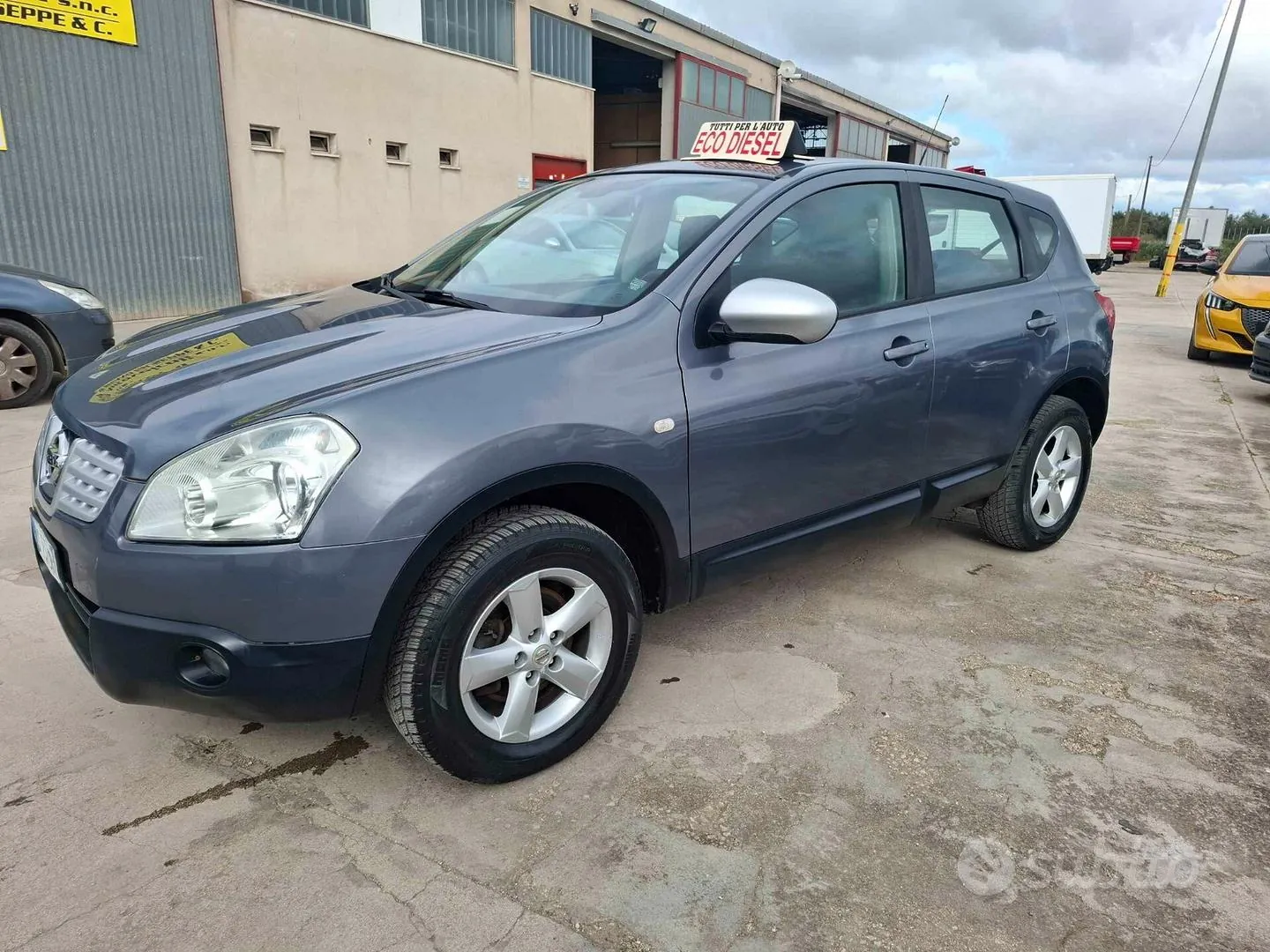 Nissan Qashqai 2008 photo 2