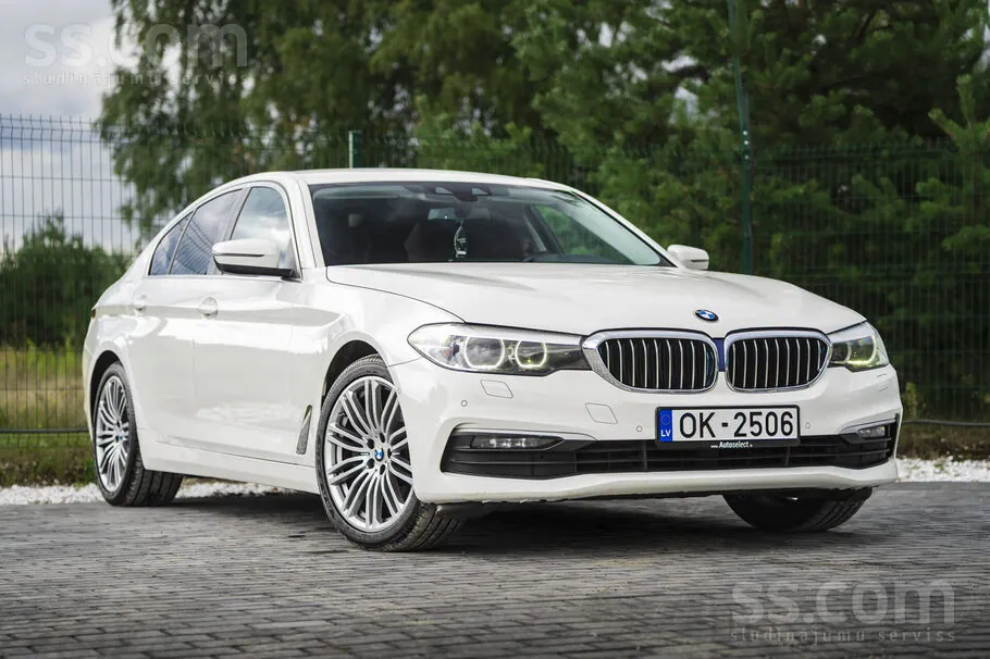 BMW 530E 2018 photo 3