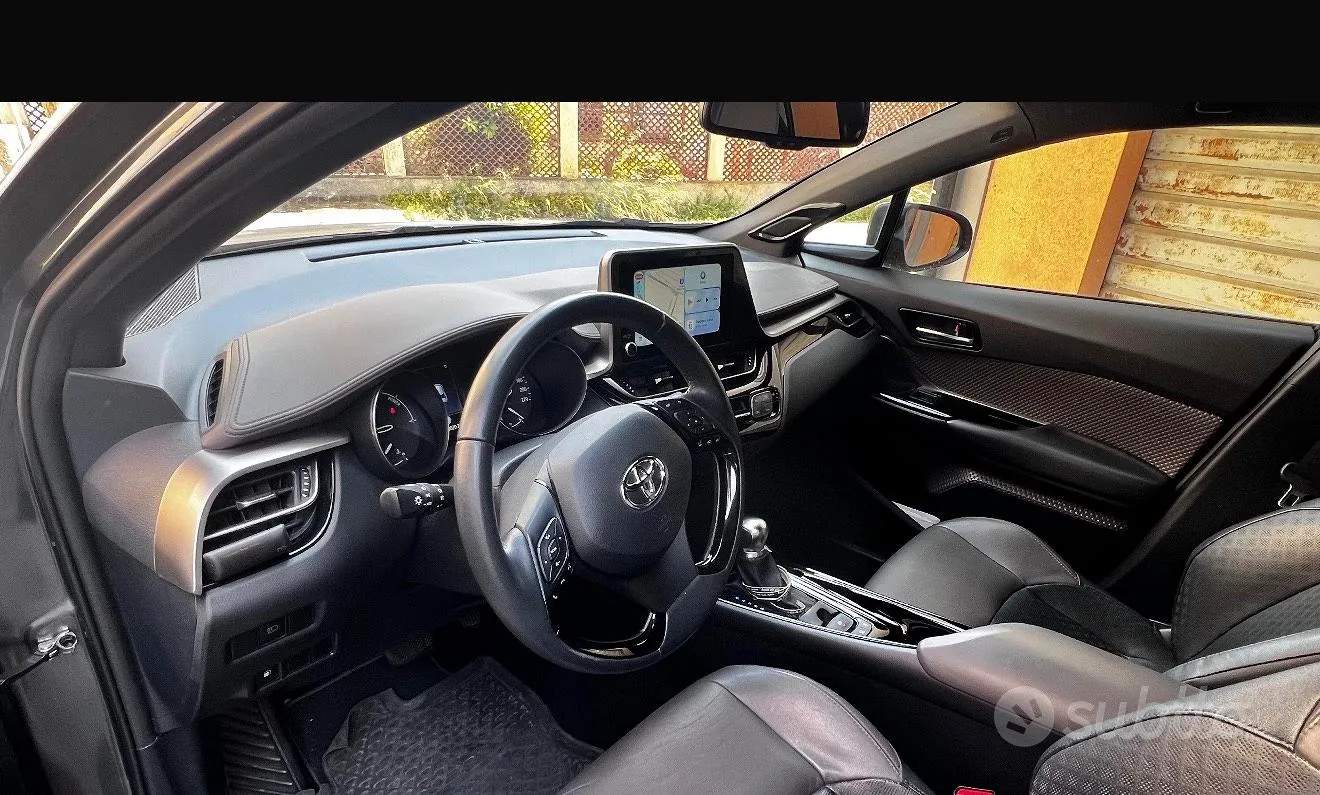 Toyota C-Hr 2022 photo 3