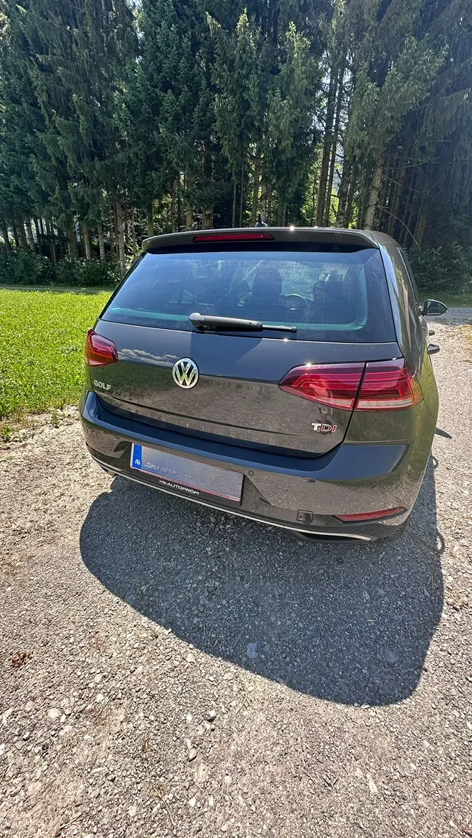 Volkswagen Golf 2017 photo 2
