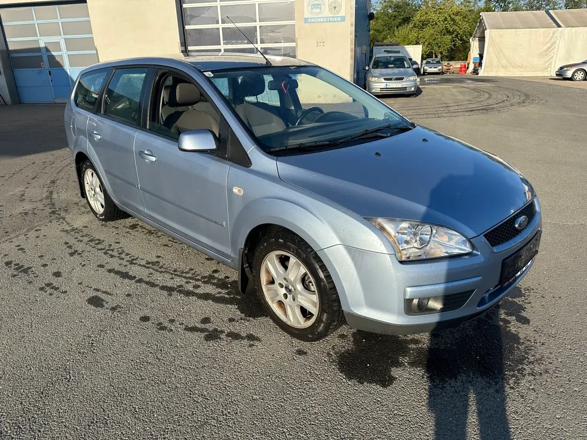 Ford Focus 2007 photo 2