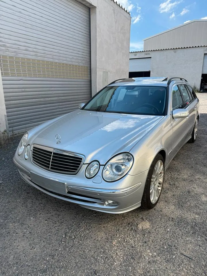Mercedes-Benz E 500