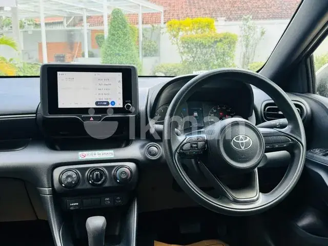 Toyota Yaris 2023 photo 4
