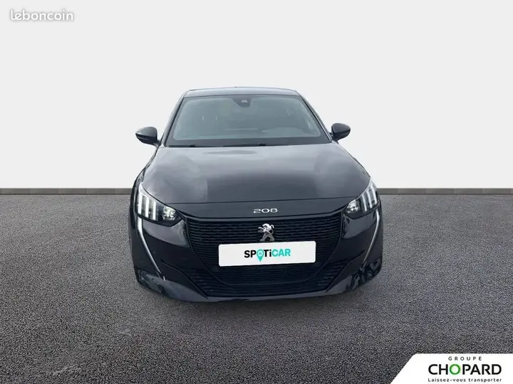 Peugeot 208 2023 photo 2