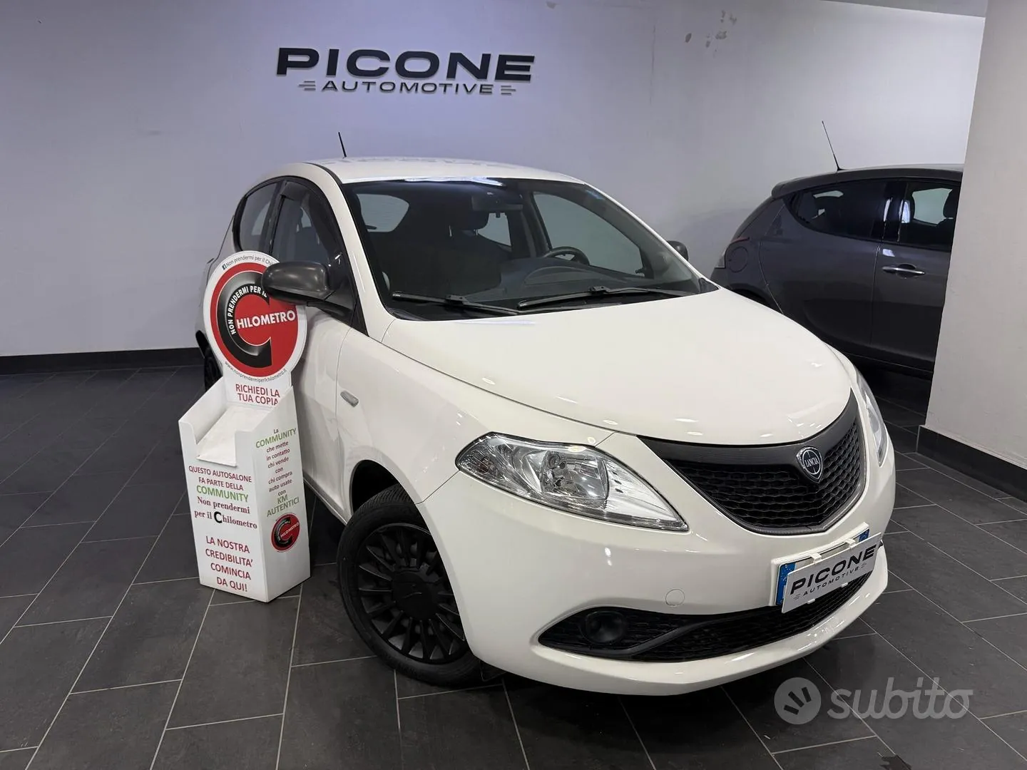 Lancia Ypsilon