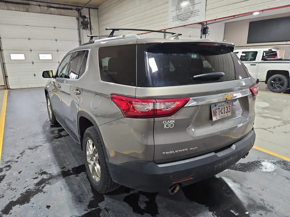 Chevrolet Traverse 2018 photo 3