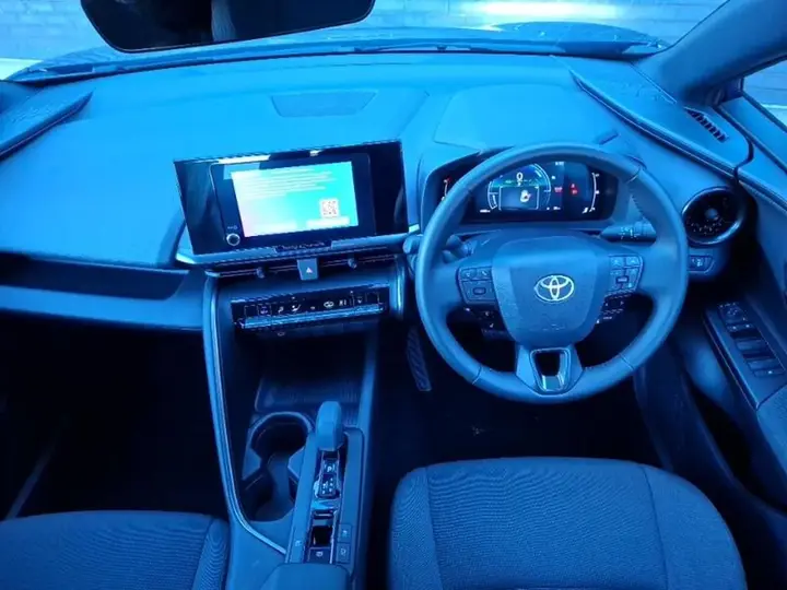 Toyota C-Hr 2025 photo 3