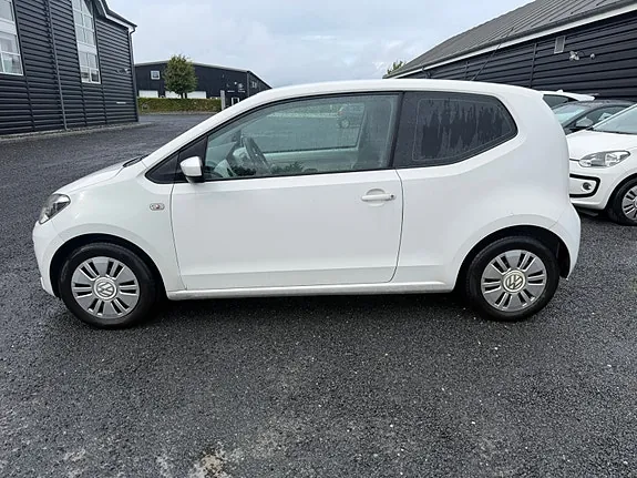 Volkswagen Up 2015 photo 2