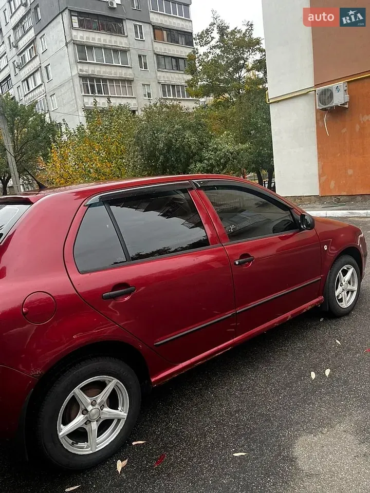 Skoda Fabia 2004 photo 5