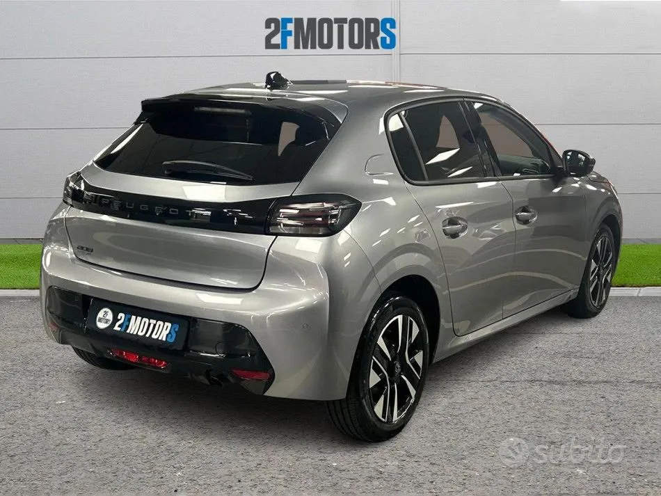 Peugeot 208 2025 photo 3