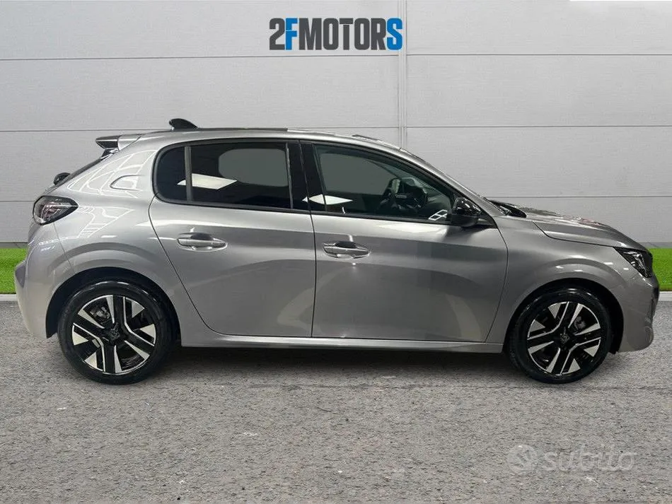 Peugeot 208 2025 photo 4