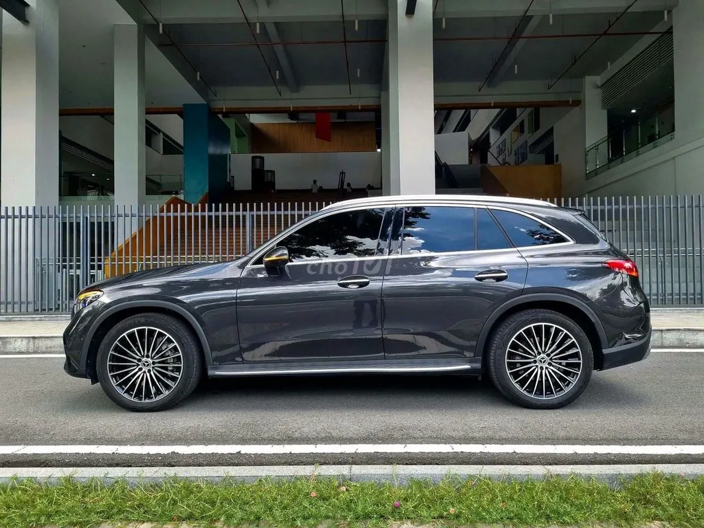 Mercedes-Benz Glc 2024 photo 3