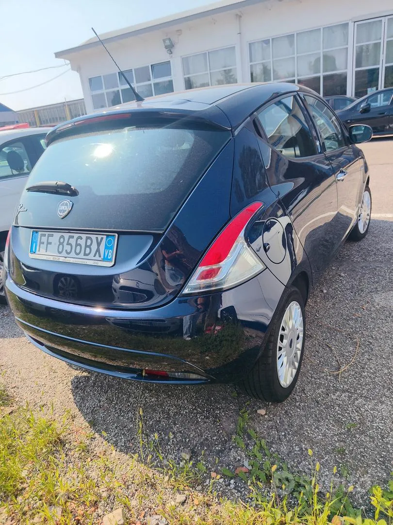 Lancia Ypsilon 2016 photo 4