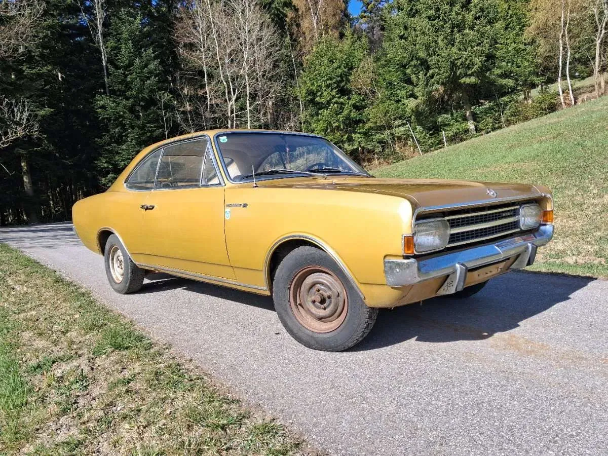 Opel Rekord 1969 photo 2