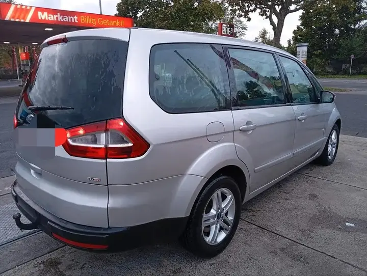 Ford Galaxy