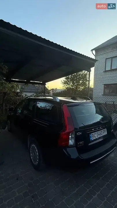Volvo V50