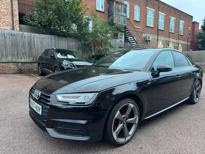 Audi A4 2018 photo 3