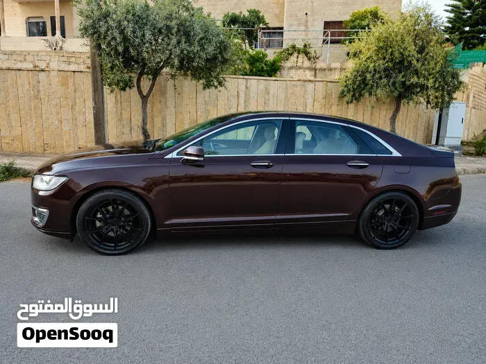 Lincoln Mkz 2017 photo 2