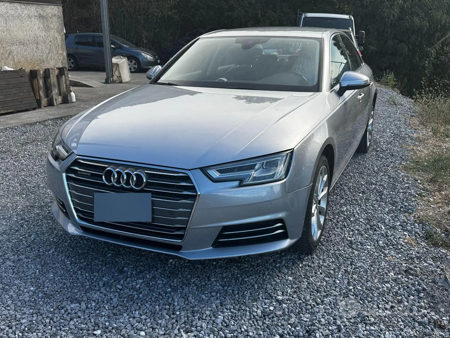 Audi A4 2016 photo 2