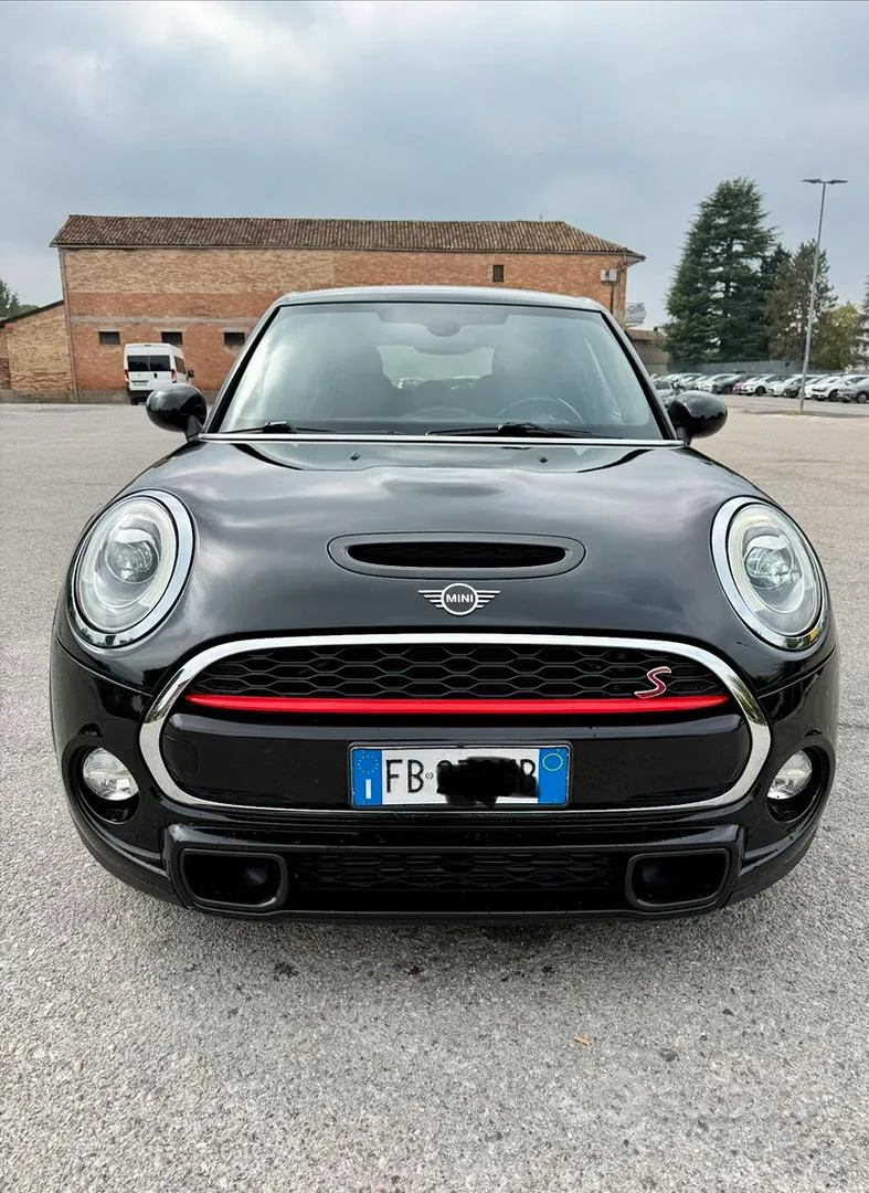 Mini Cooper S 2015 photo 2