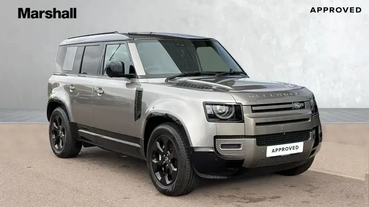Land Rover Defender 110