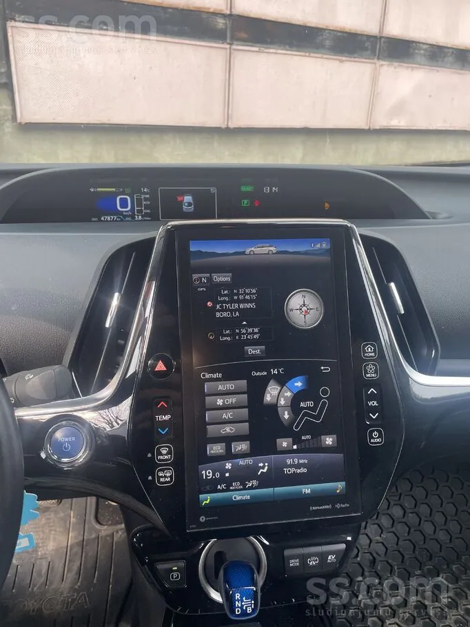 Toyota Prius 2020 photo 5