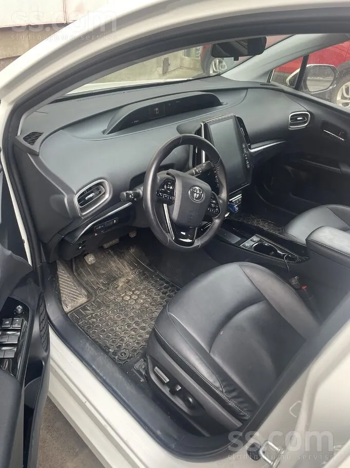 Toyota Prius 2020 photo 4