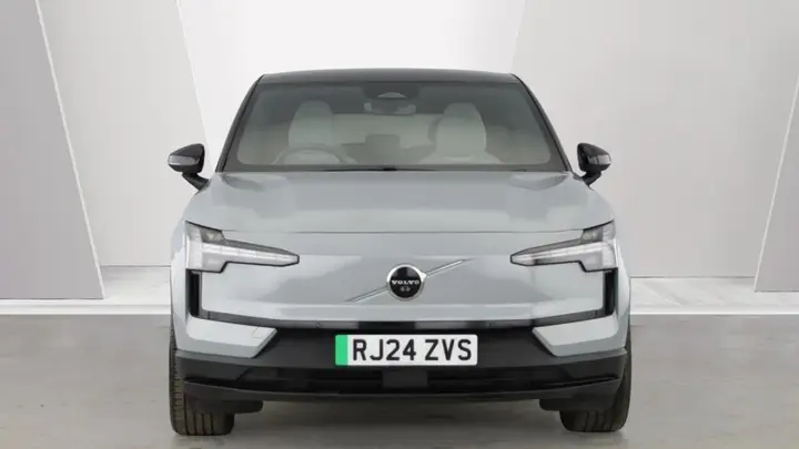 Volvo Ex30 2024 photo 3