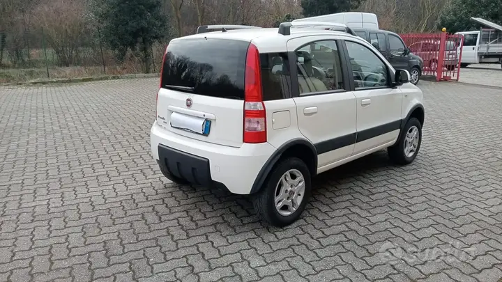 Fiat Panda 2011 photo 5