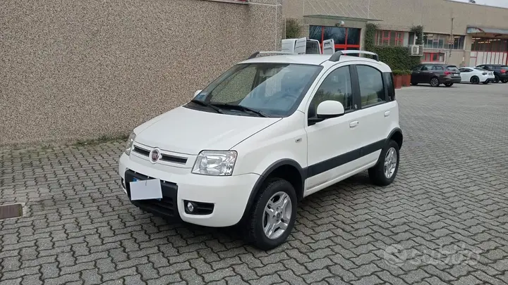 Fiat Panda 2011 photo 4