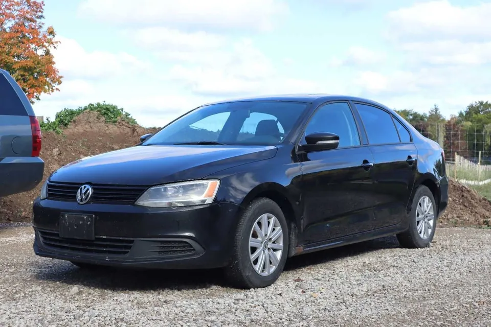 Volkswagen Jetta 2013 photo 2