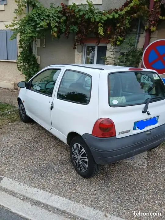 Renault Twingo 1999 photo 2