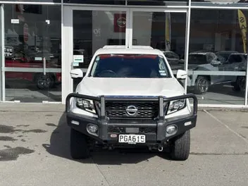 Nissan Navara 2022 photo 3