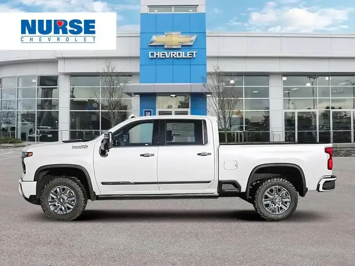 Chevrolet Silverado 3500 2025 photo 3