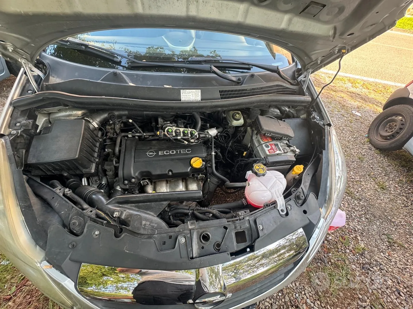 Opel Corsa 2009 photo 3